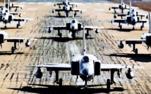 Fine di un’era: la Cina ritira il J-8, il suo primo caccia di progettazione nazionale
