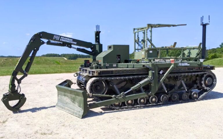 Recuperare i mezzi colpiti senza rischiare vite umane: l’US Army punta sui robot da soccorso sul campo