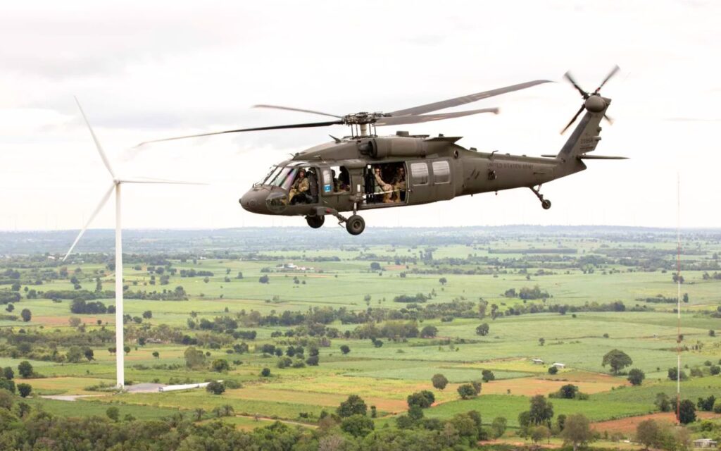 Washington approva la vendita all’Austria di dodici elicotteri UH-60M Black Hawk per 1,5 miliardi di dollari