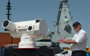 DragonFire: il laser da guerra britannico sara sulle navi entro il 2027
