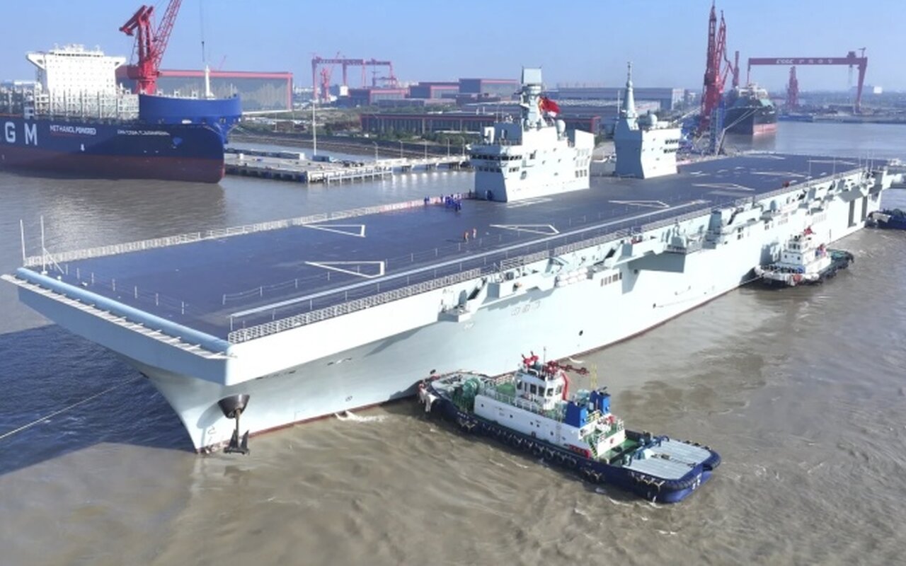 Sichuan: la nuova nave porta-droni cinese Type 076 prosegue i test in mare aperto