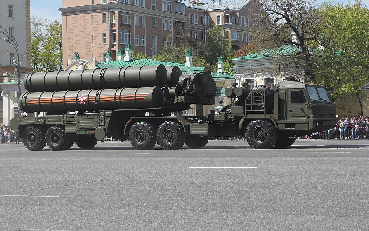 Il sistema di difesa russo S-400