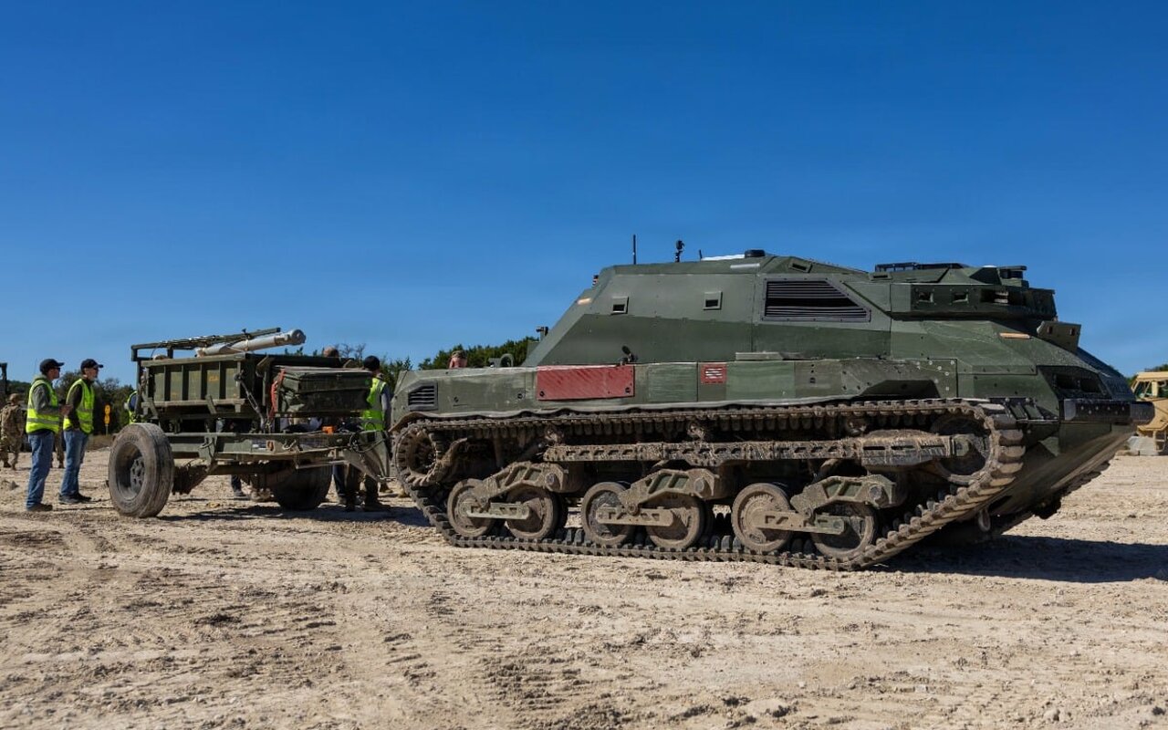 Un stratega dell’esercito americano avverte: sta arrivando la guerra lampo dei robot
