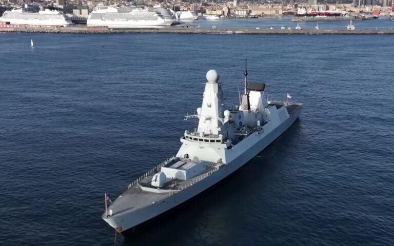 La marina francese punta sul CCV, una nave pensata come hub di coordinamento dei droni