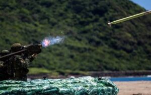 Taiwan mostra su larga scala la difesa aerea a corto raggio con i missili Stinger