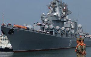 La flotta russa del Pacifico invia in Cina il suo incrociatore piu potente, un’unita classe Slava
