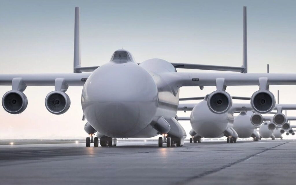 L’aeronautica americana valuta un successore senza pilota per i giganti da trasporto C-5 e C-17